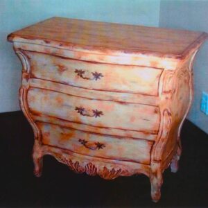 Devonchre Commode